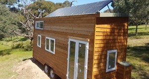 Tiny house living with Victron and SimpliPhi